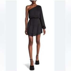 Steve Madden Women's Zinnia Dress pre owned condition Size M